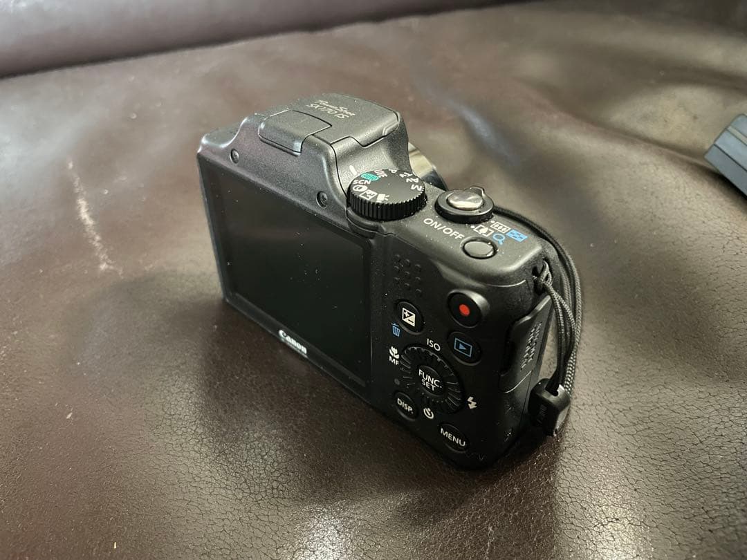 Canon SX70 IS デジタルカメラ 16.0MP 美品