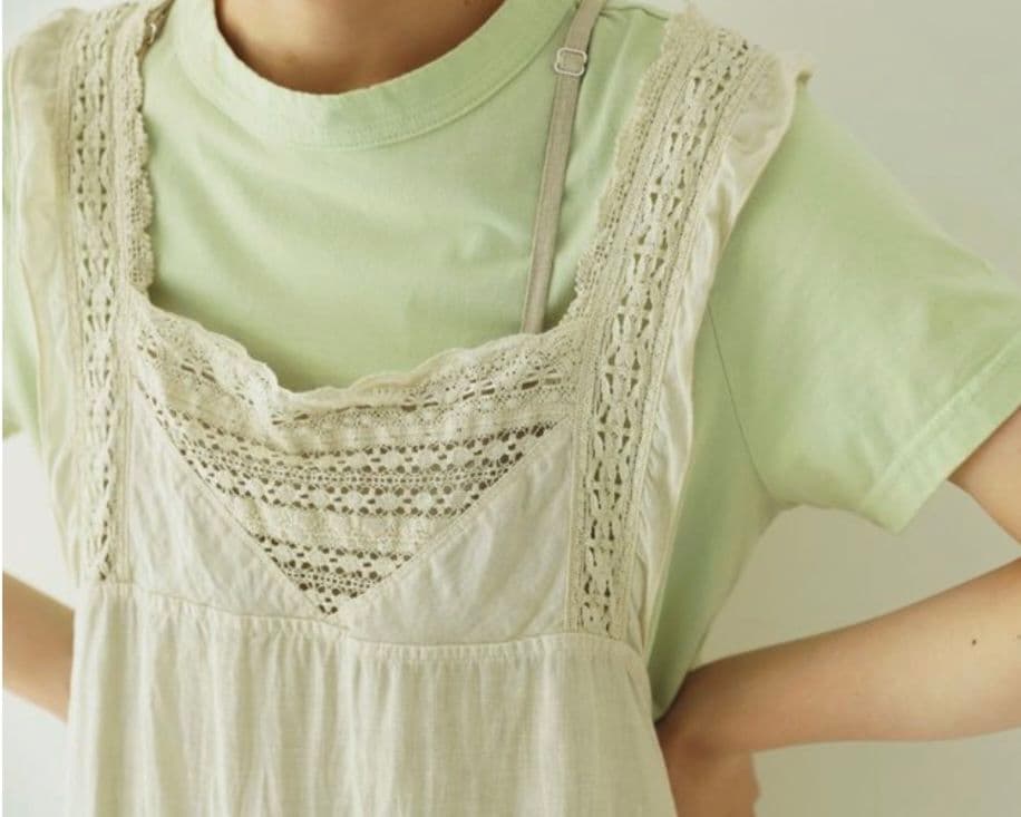 ネストローブ　nest Robe　リネン×レースキャミソール