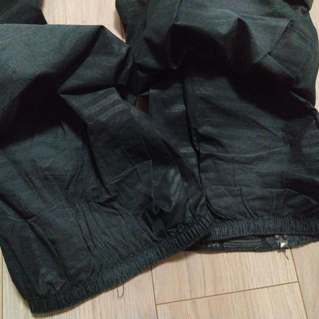 ボルコム（VOLCOM）メンズビブパンツ　Mサイズ