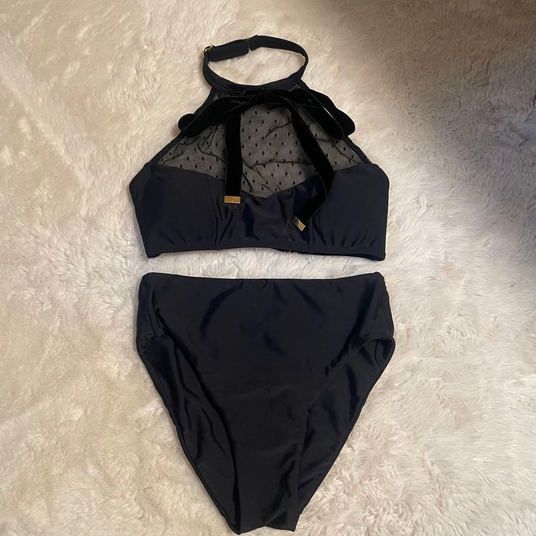 Her lip to セパレート水着