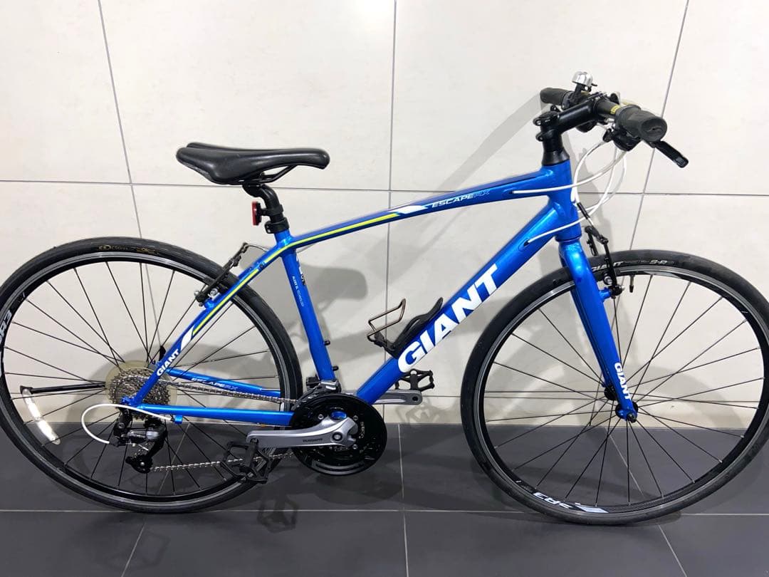 美品！giant escape rx3クロスバイク　ジャイアント　エスケープr3