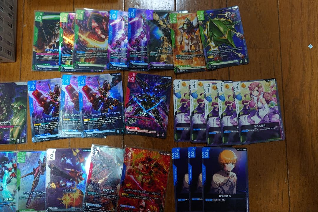 ガンダムカードゲーム 引退品 3箱＋スターター3セット