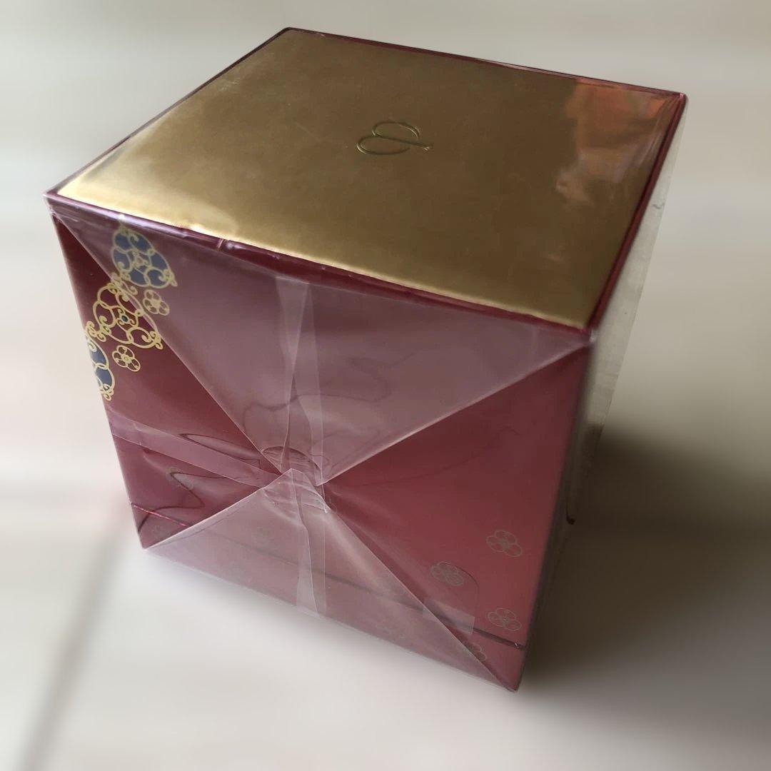 【新品未使用】定価91,300円　クレドポーボーテ　ラクレーム