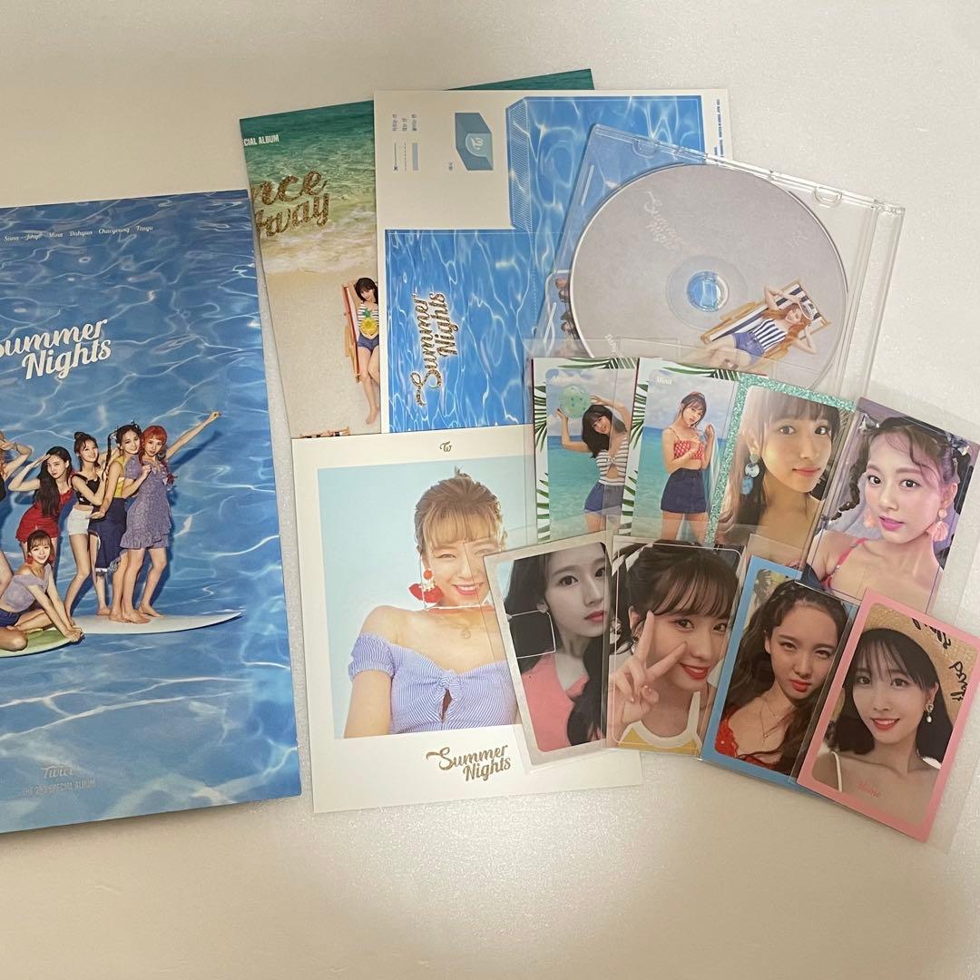 twice公式グッズアルバム トレカ ぬいぐるみ タオル ポスターまとめ売り