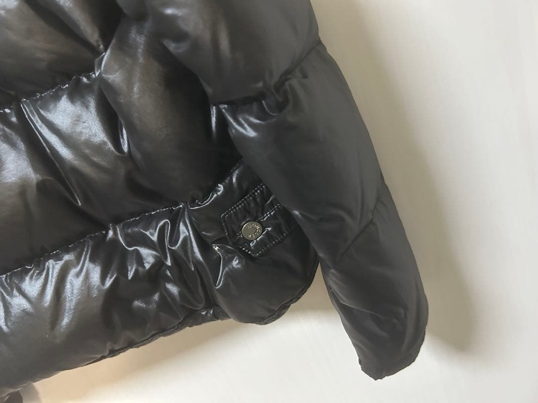 【訳あり】モンクレール MONCLER カメルーン メンズダウンジャケット