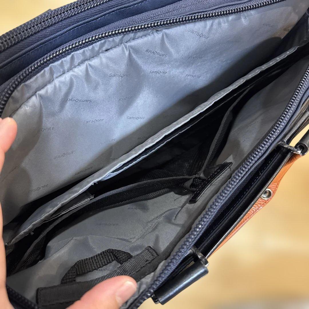 【週末特価】エピッド 4 スリーウェイバッグ ネイビー