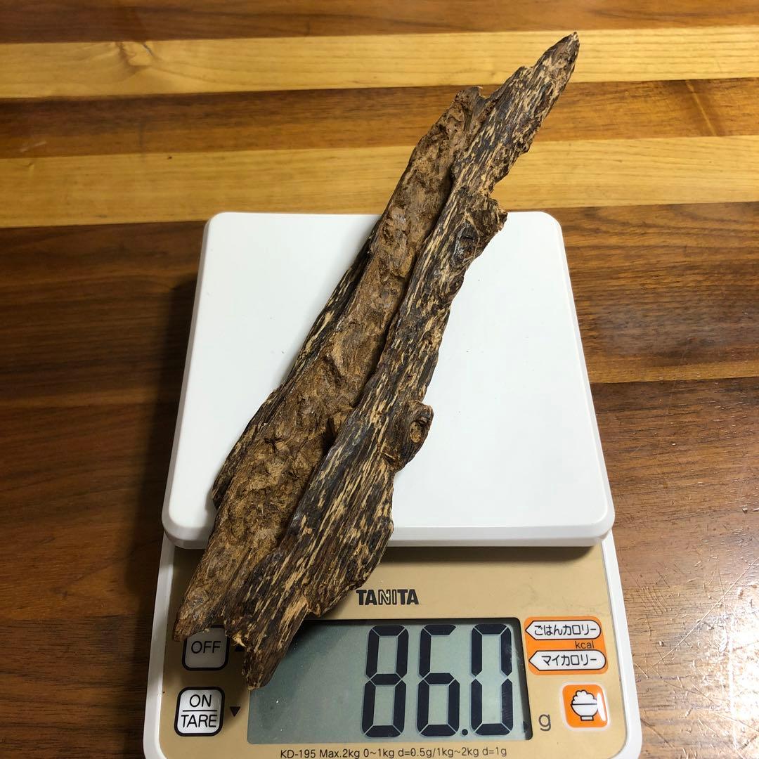 産高品質沈香伽羅86g香道聞香用六国五味　香木