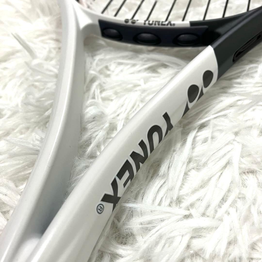 【極美品✨】　ヨネックス　テニスラケット　軟式用　ボルトレイジ　7VS　白　黒
