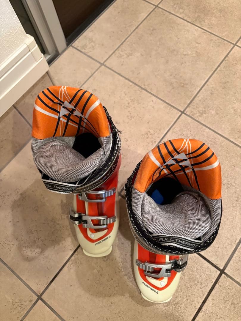 スキーブーツ　Fischer 26.5cm