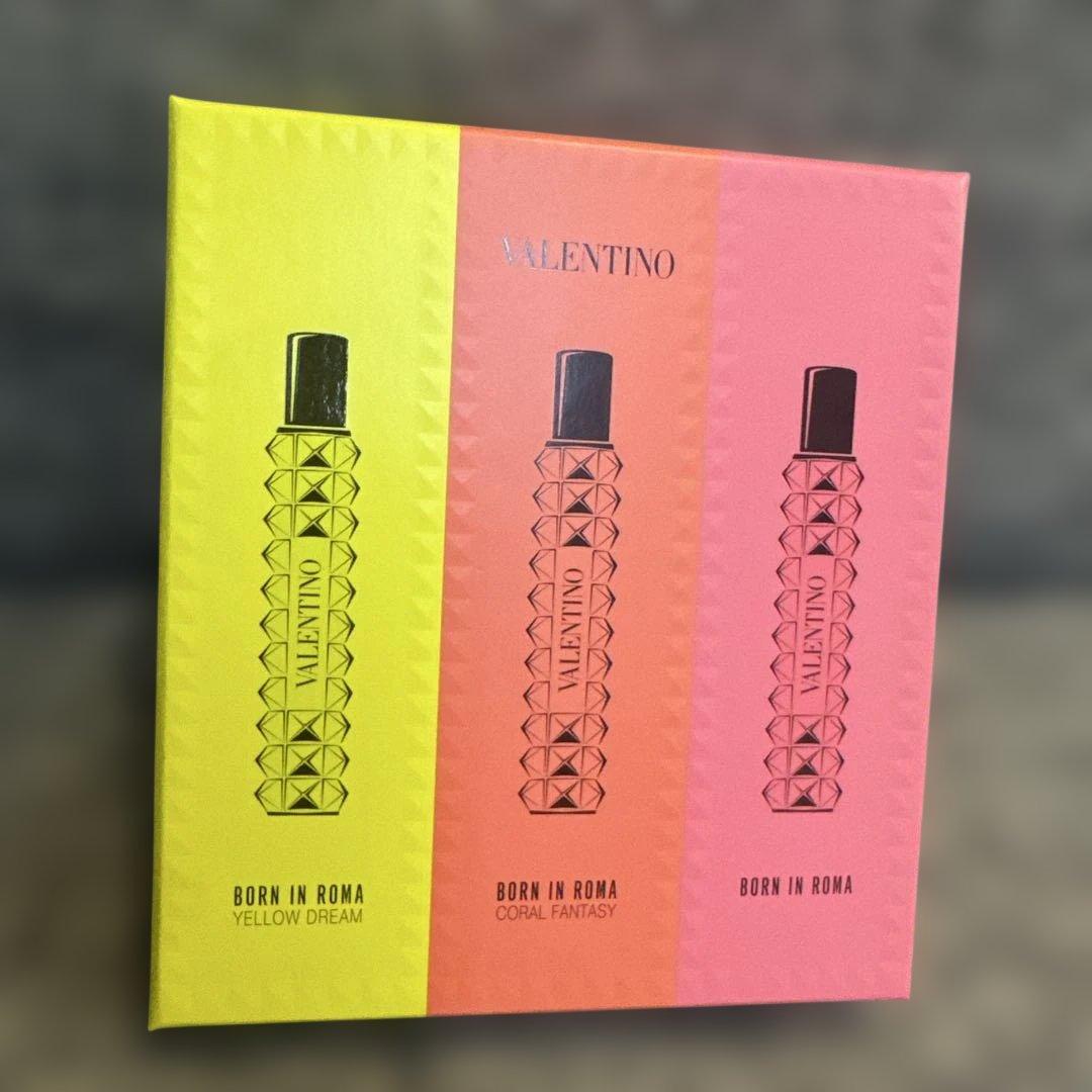 ヴァレンティノ　ドンナ　ボーン　イン　ローマトリオ　22