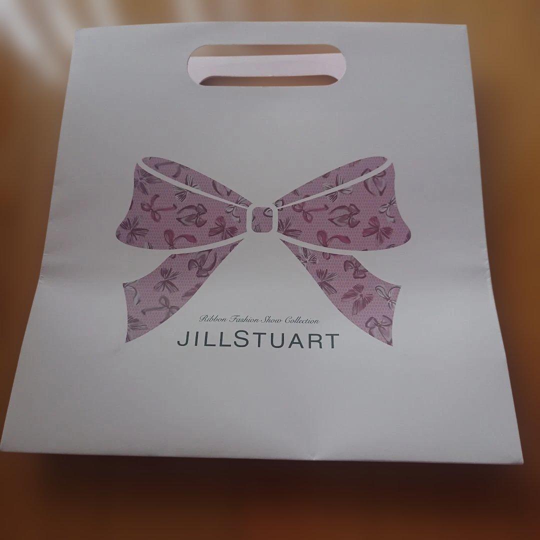 新品JILL STUARTリボンファッションショー コレクションクリスマスコフレ