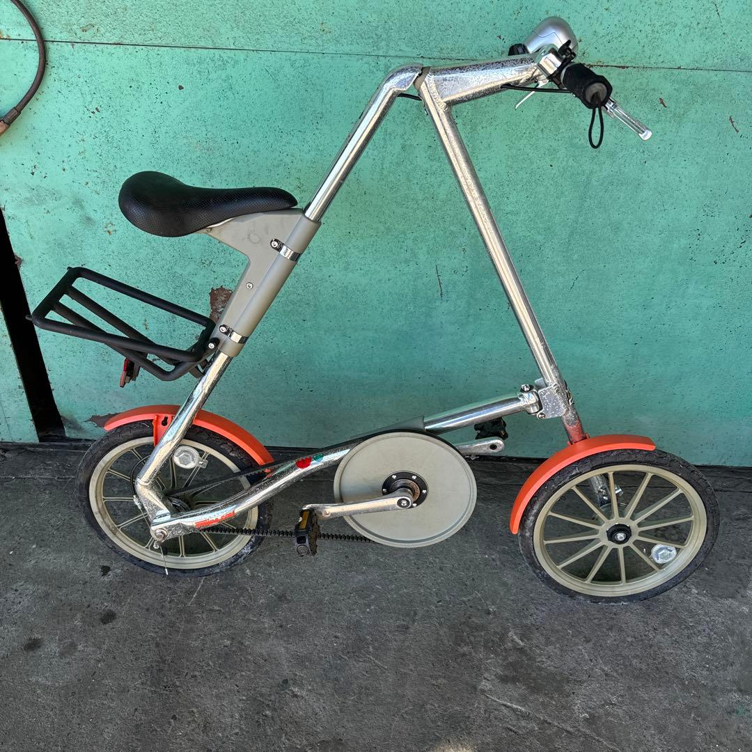 折りたたみ自転車 小径車輪 シルバー