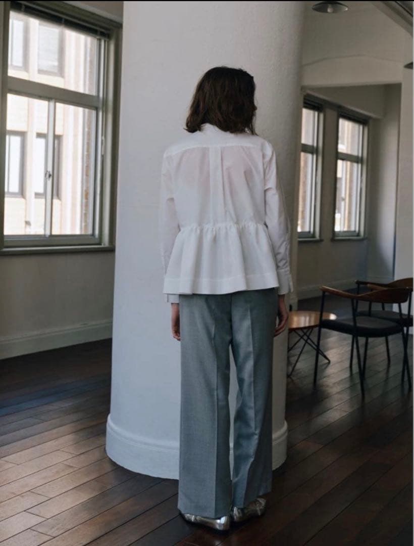 OHGA ぺプラムブラウス