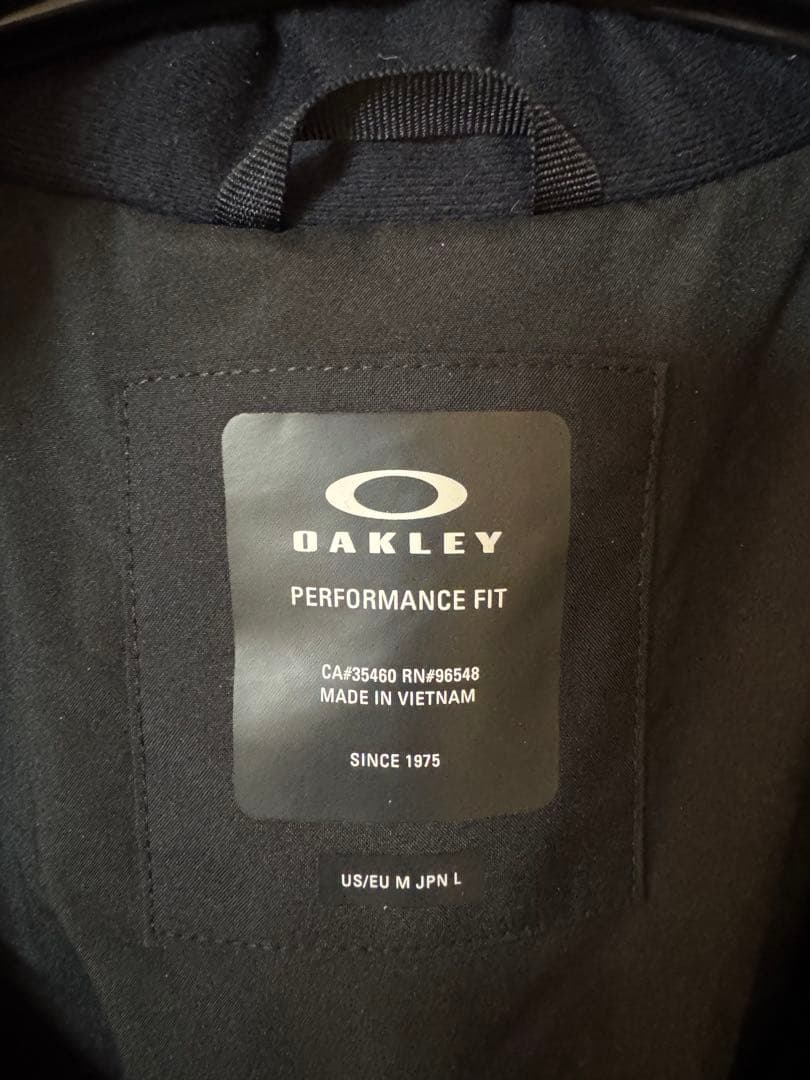 ★美品★Oakleyオークリーブラック スノーウェア ゴアテックス Men'sＬ