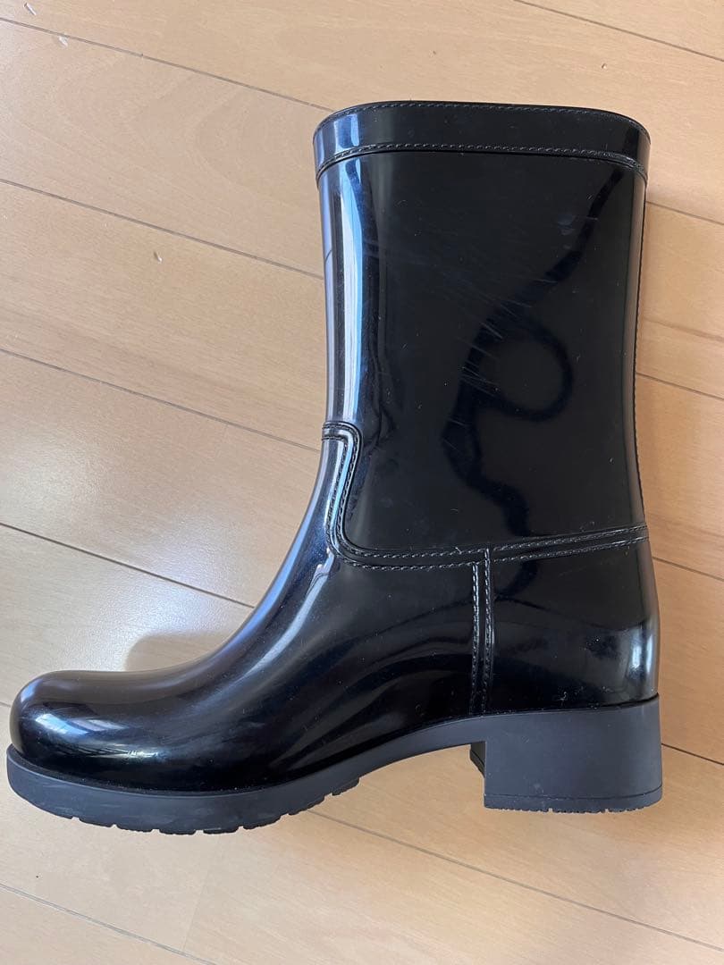 PRADA ブラック レインブーツ