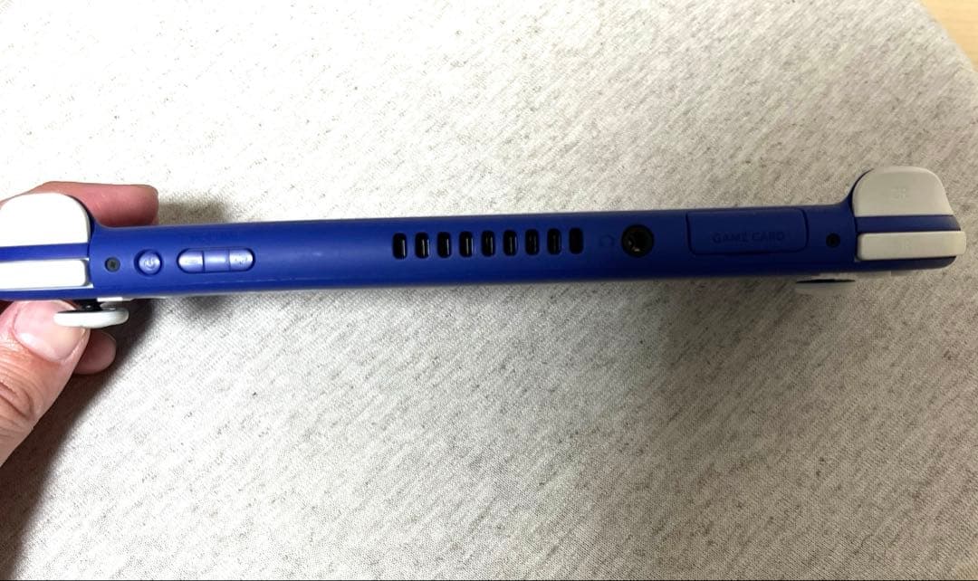 【美品】Nintendo Switch Lite ブルー　箱　充電器付き