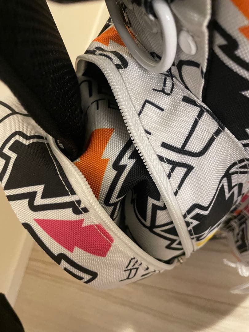 新品　HORN GMT ホーン ガーメント ホワイト　キャディバッグ