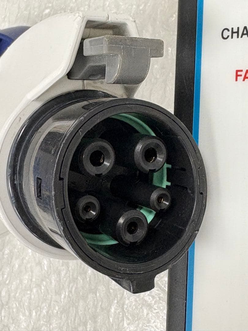 ⚫︎送料無料⚫︎動作確認済⚫︎日産純正 リーフ サクラEV車 電気自動車 充電ケーブル