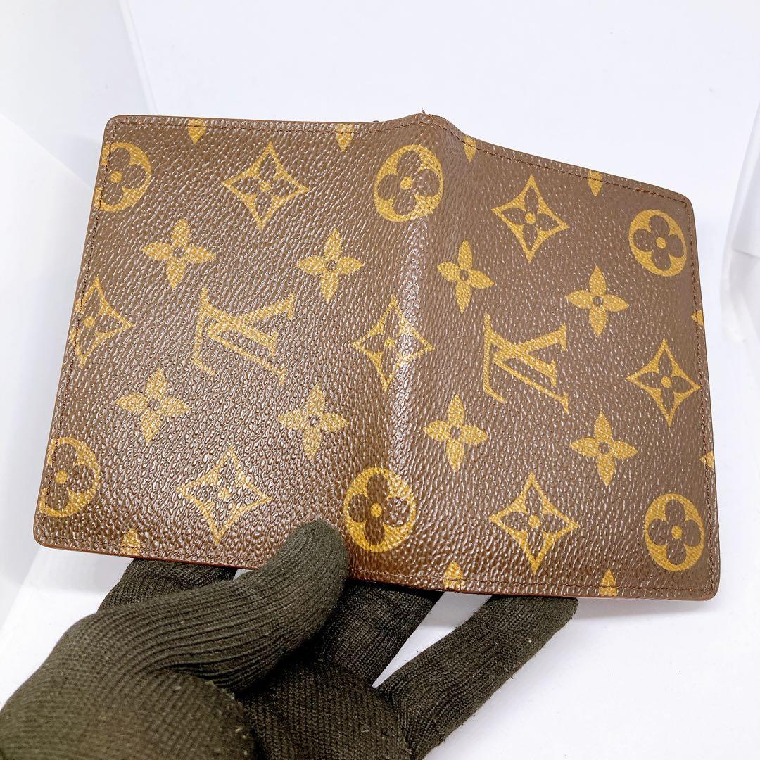 644 ルイヴィトン モノグラム　カードケース 定期入れ　名刺入れ　折り財布