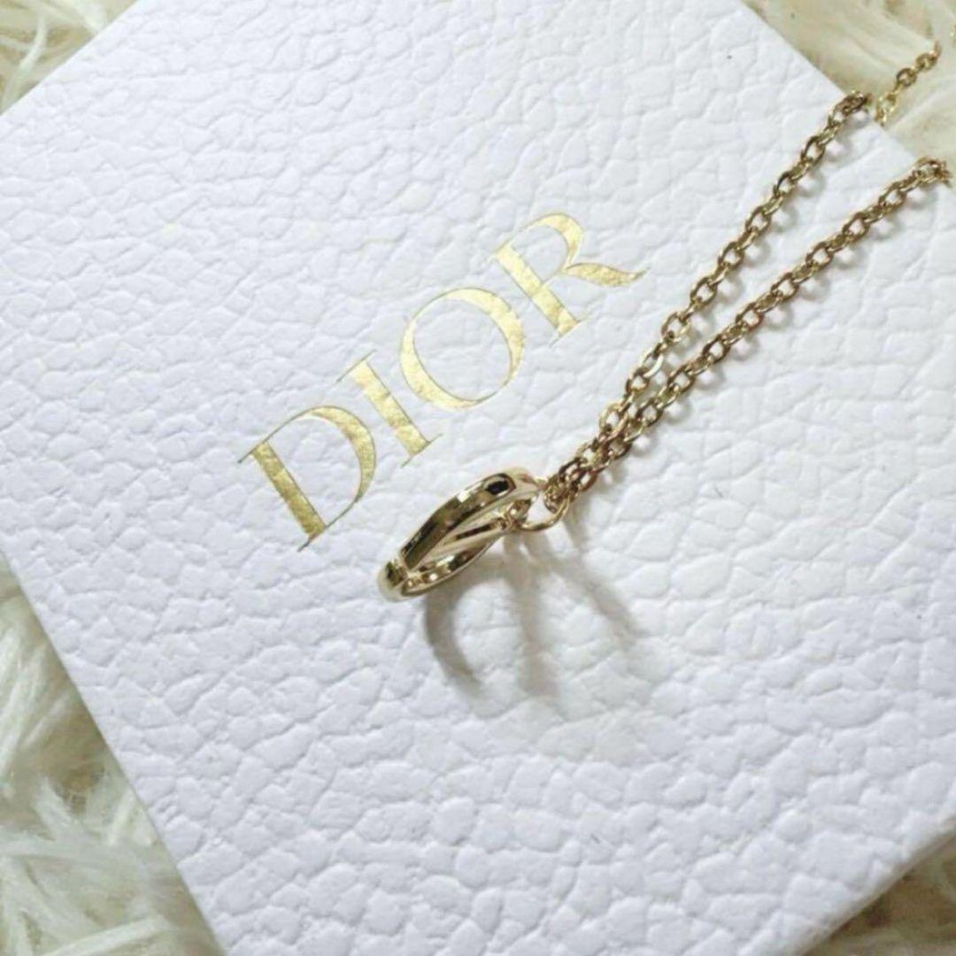 【新品】Christian Dior ディオール チャーム&ネックレス 箱付き！