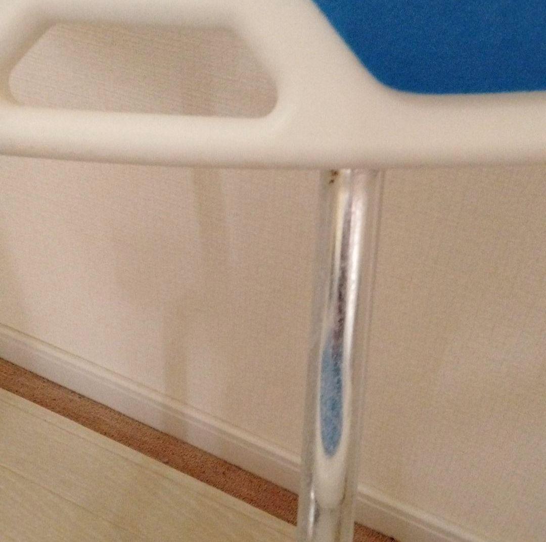 介護用　お風呂椅子　と　滑り止めマット