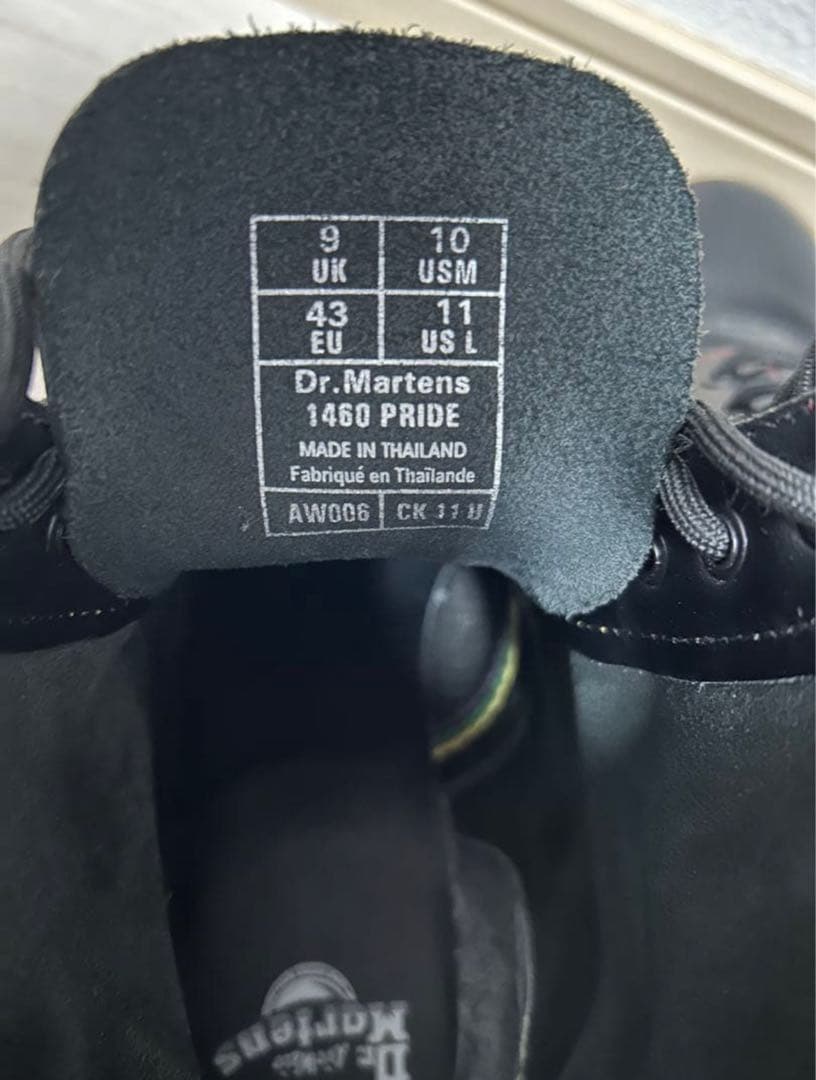 靴 Dr.Martens 1460 PRIDE