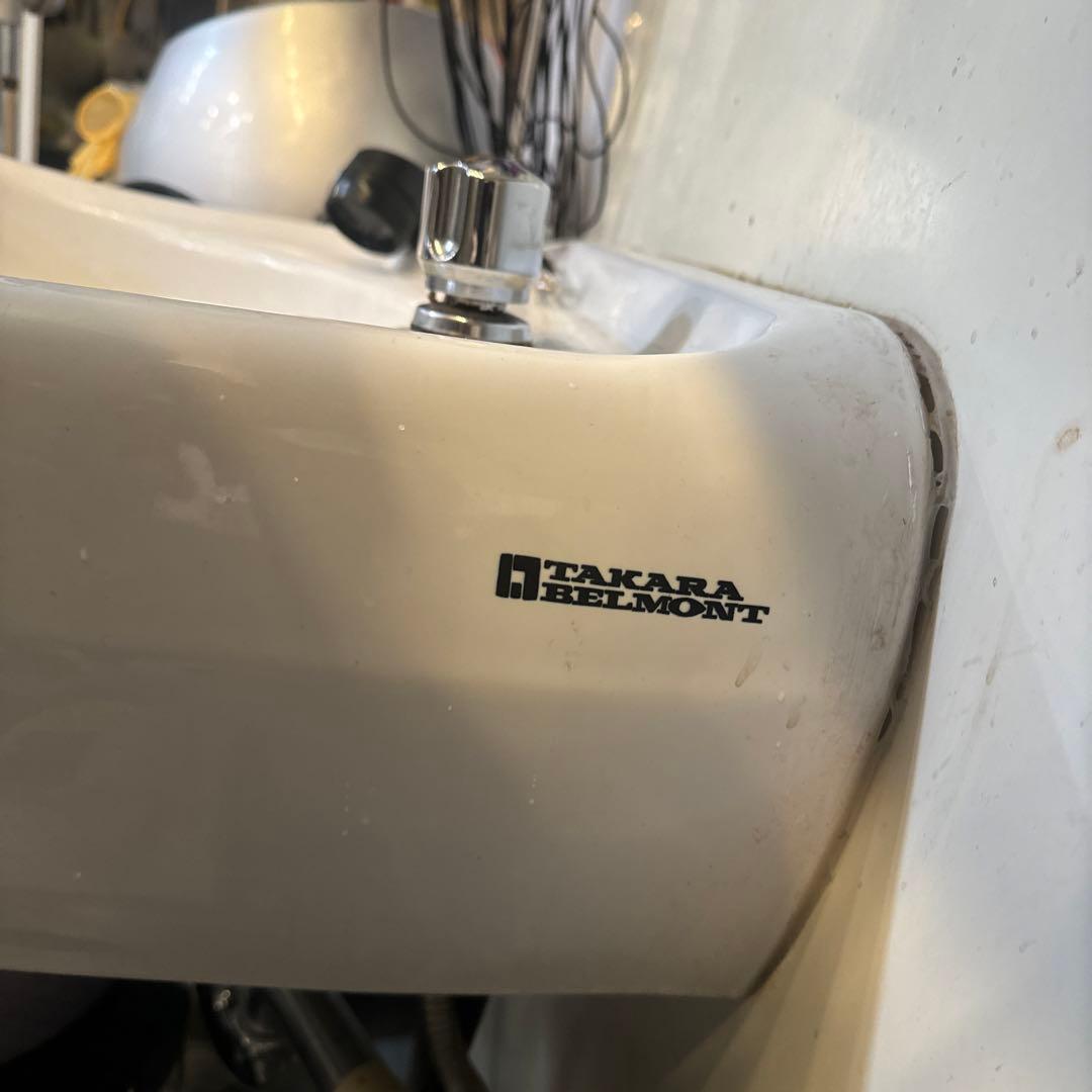 TAKARA BELMONT美容室用掛壁式シャンプー台