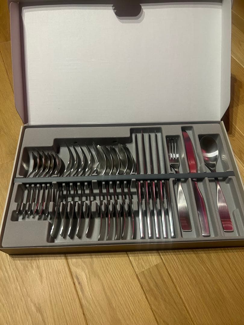 【送料込】イッタラ　カトラリーセット　24本