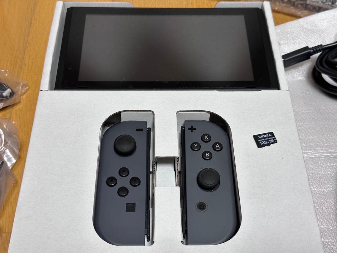 Nintendo SWITCH 本体＋ドラゴンクエスト　オールインパッケージ