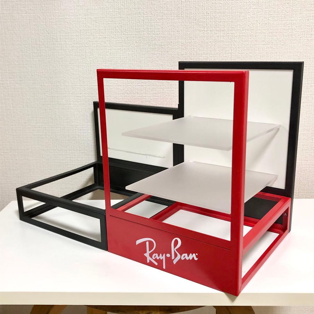 ray-ban 眼鏡　メガネ　ディスプレイ　展示　展示品　メガネ置き　眼鏡　赤