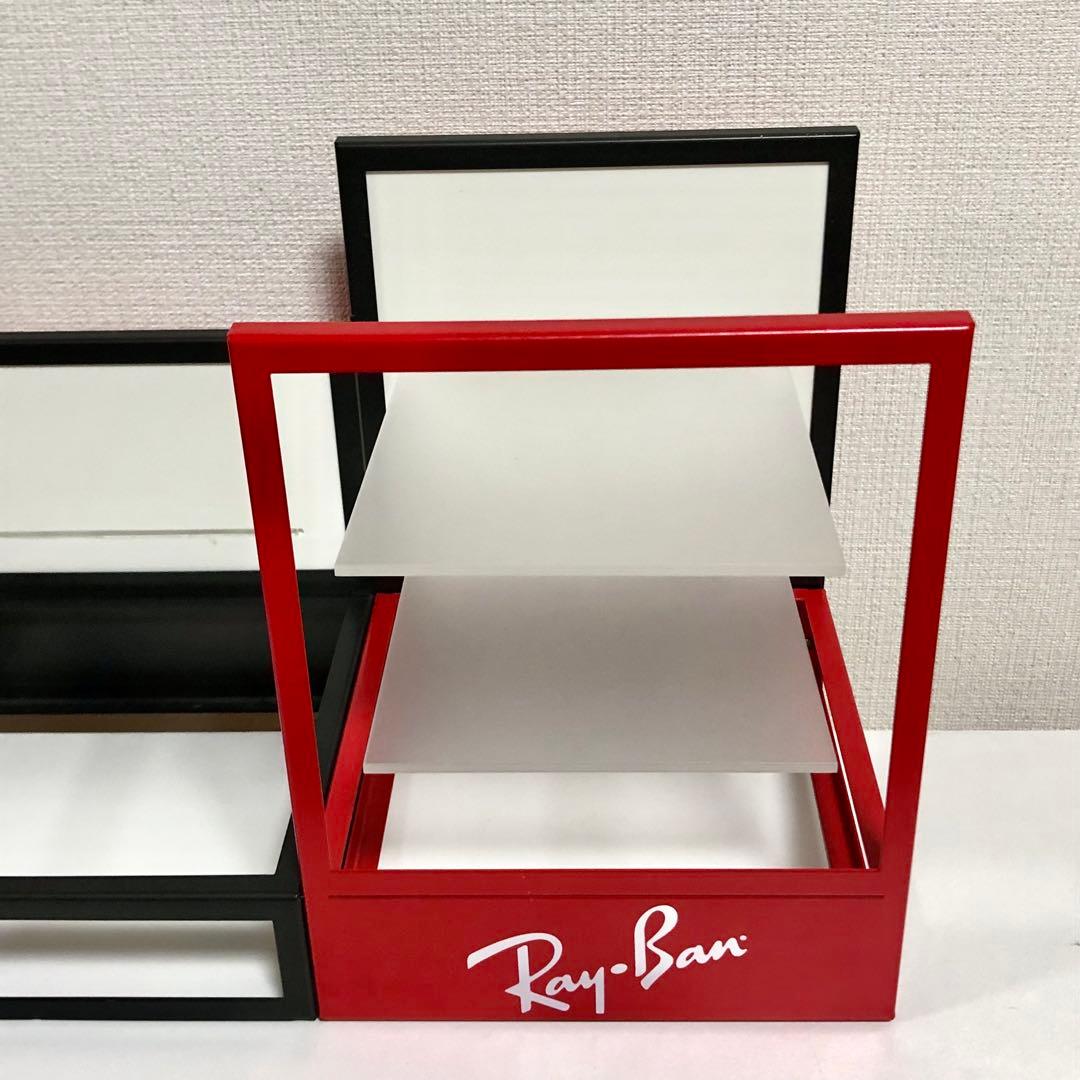 ray-ban 眼鏡　メガネ　ディスプレイ　展示　展示品　メガネ置き　眼鏡　赤