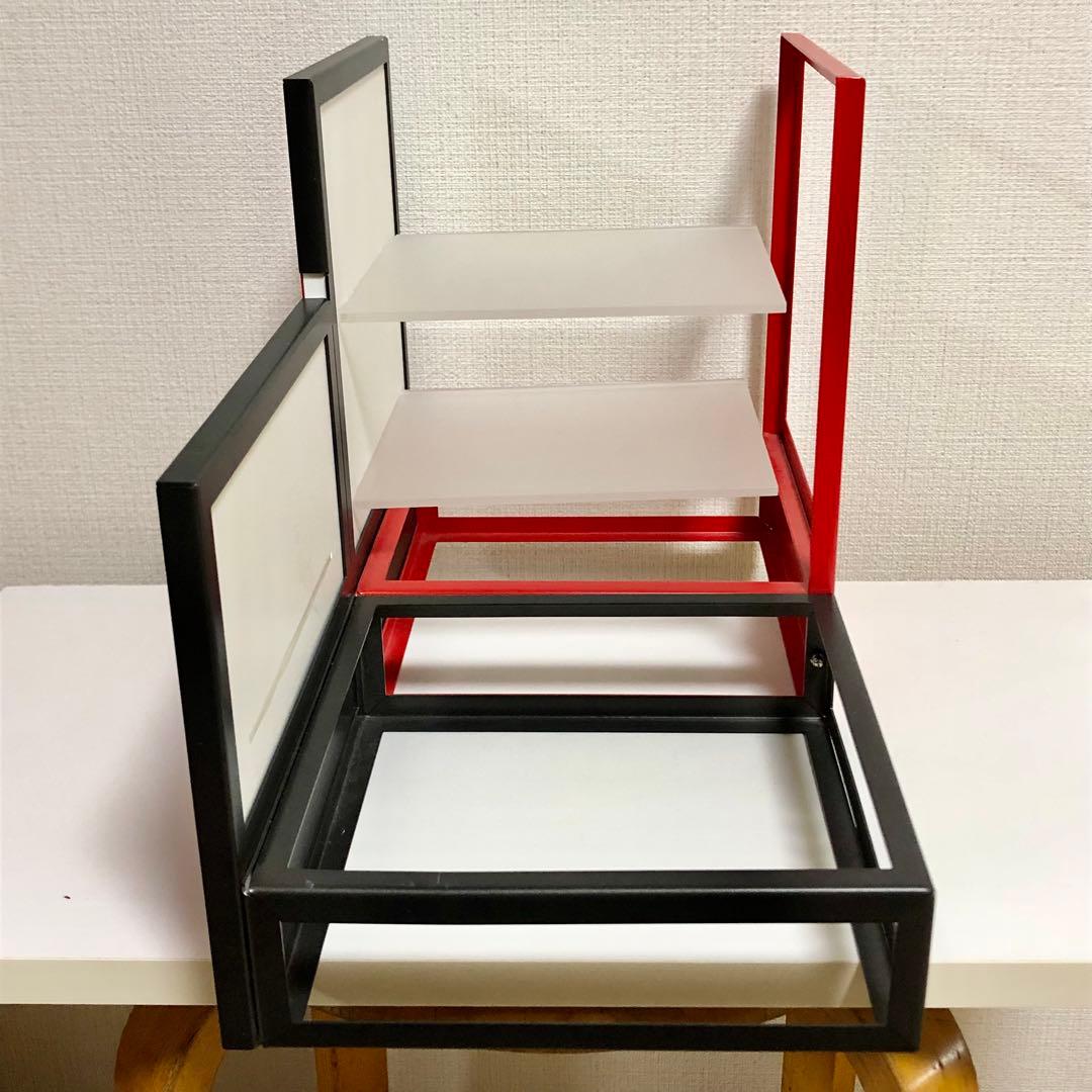 ray-ban 眼鏡　メガネ　ディスプレイ　展示　展示品　メガネ置き　眼鏡　赤