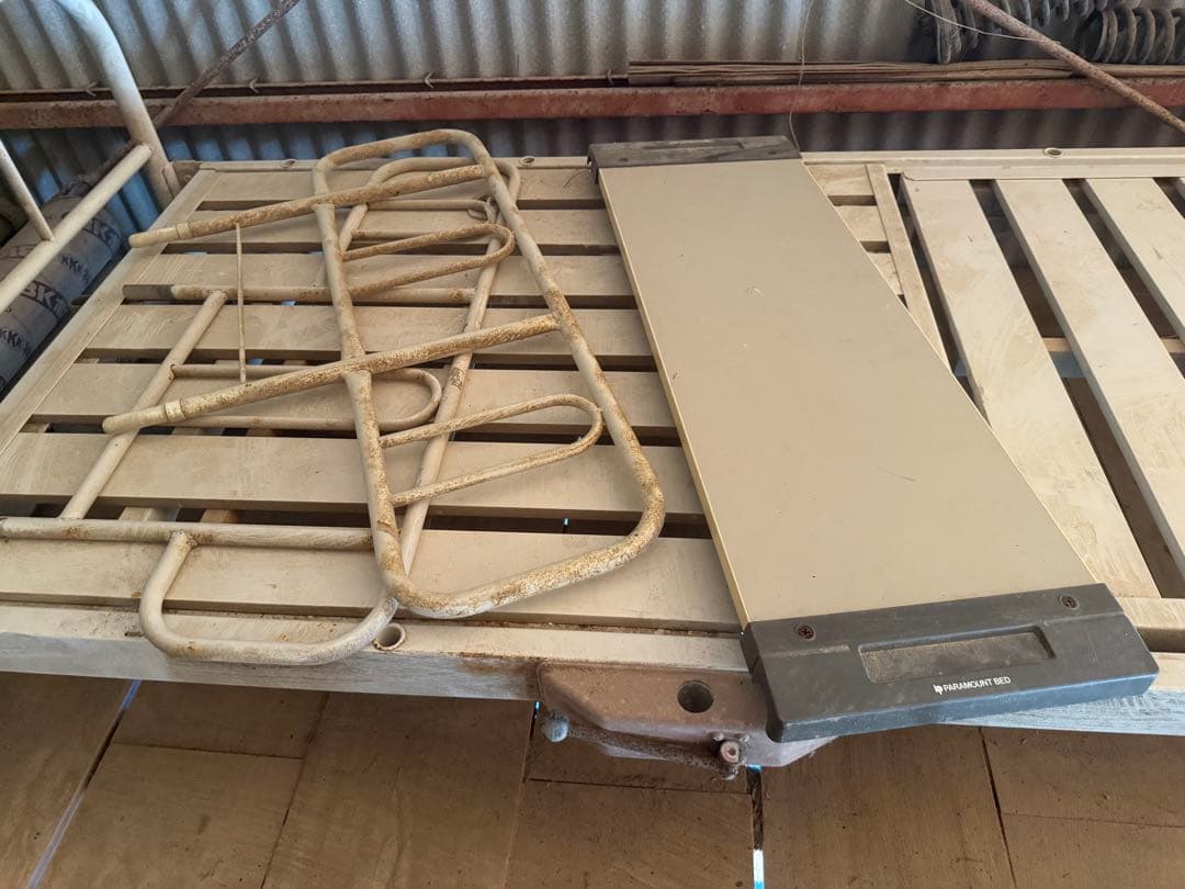 佐賀発、介護用ベッド！（手動）引き取り限定！