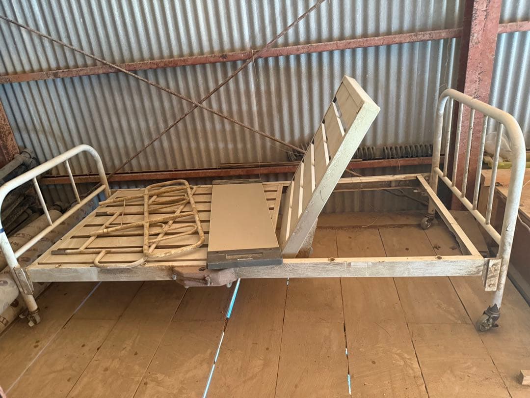 佐賀発、介護用ベッド！（手動）引き取り限定！