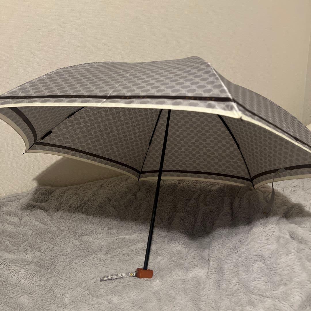 CELINEグレー折りたたみ傘　日傘