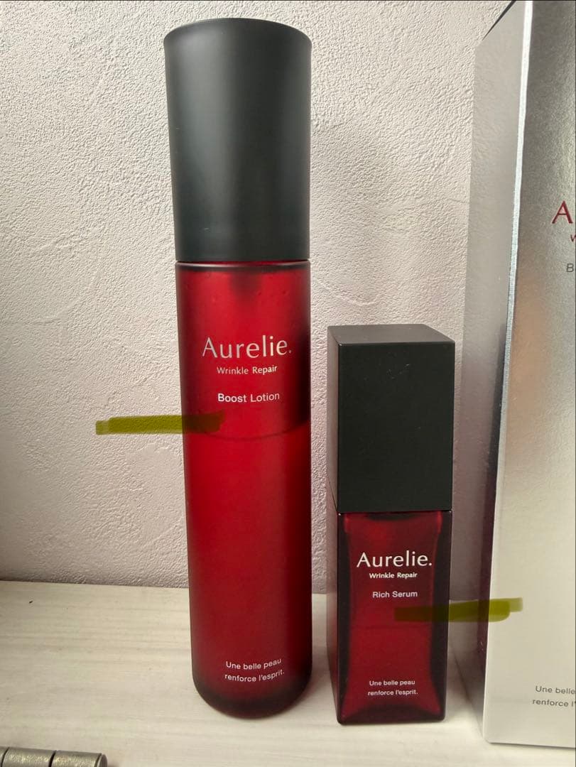 Aurelie 化粧水 & 美容液 4本セット （新品2本、使用商品2本）