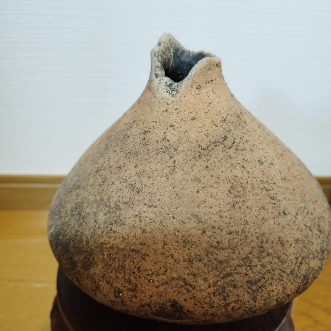 発掘品　弥生土器　そろばん型の小壷　波状紋様　　矢作川流域出土