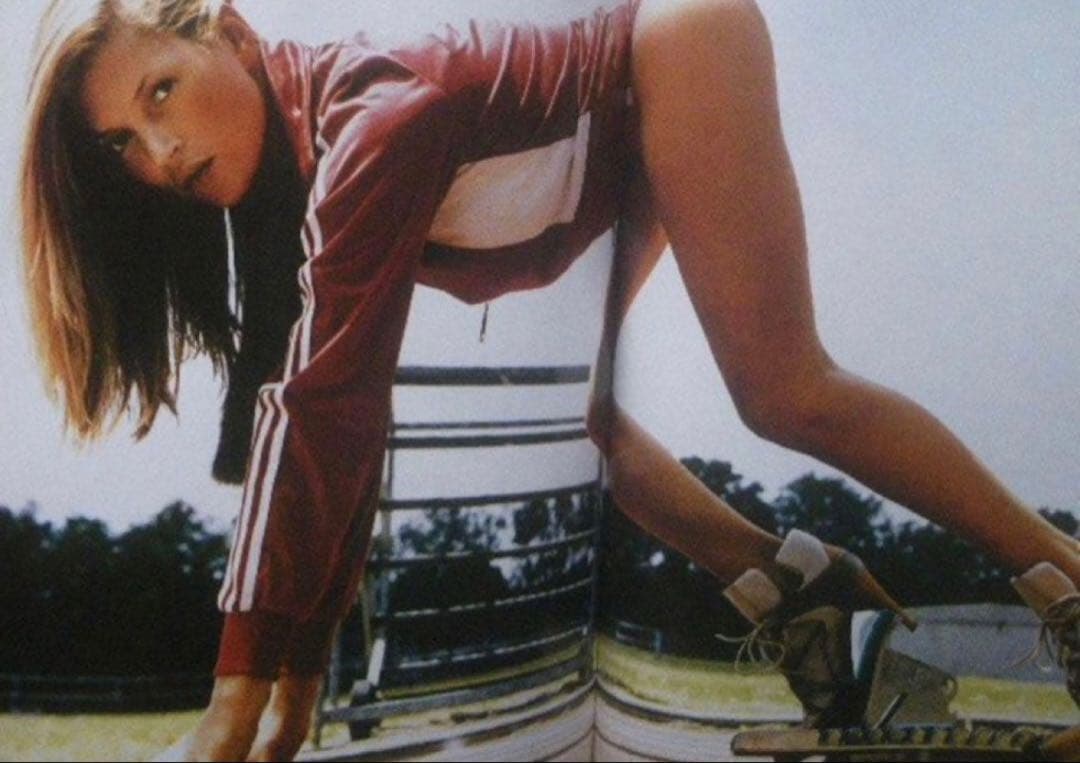 未開封‼️ VOGUE PARIS Kate Moss NIKE