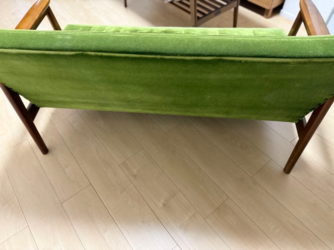 カリモク60 Kチェア2シーター　モケットグリーン