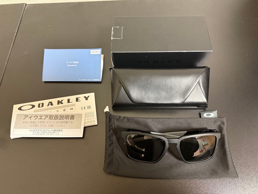 【2回目の値下げしました‼️】OAKLEY サングラス　ブラック