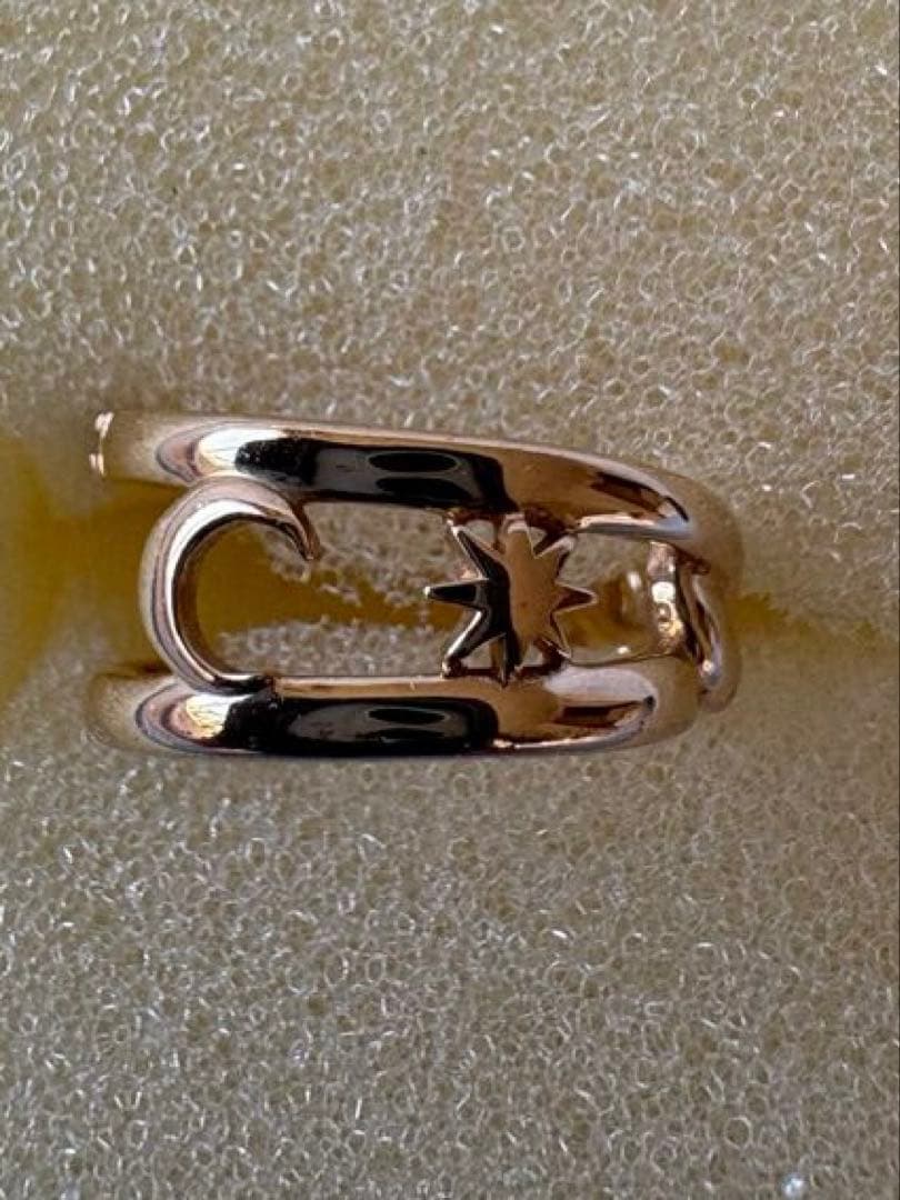 スタージュエリー　イヤーカフ 星モチーフダイヤ入り