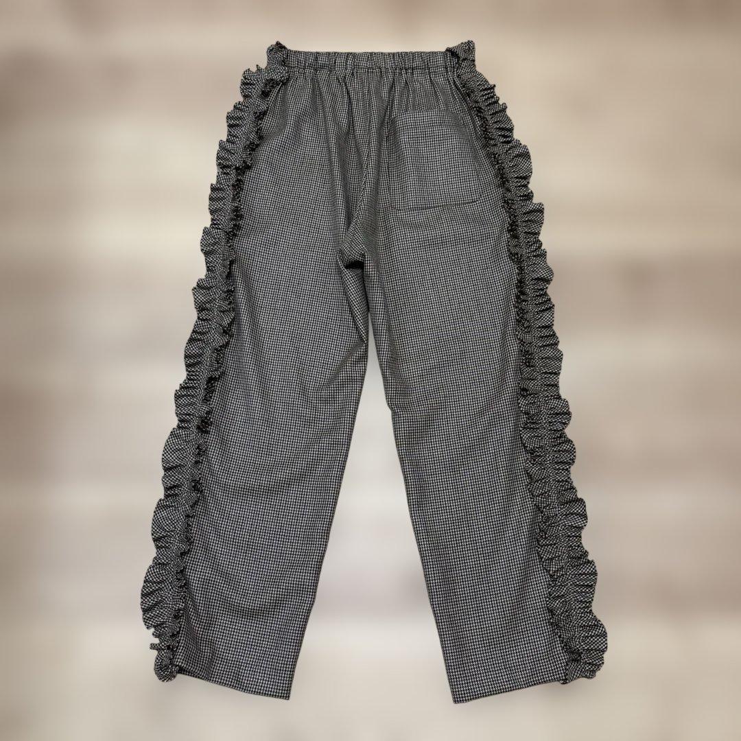 フリルサイドパンツ