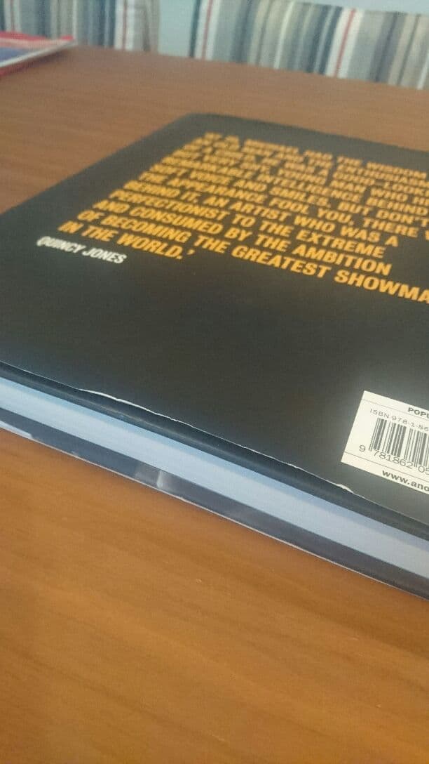 アート・デザイン・音楽 Michael Jackson : A Life In Pictures