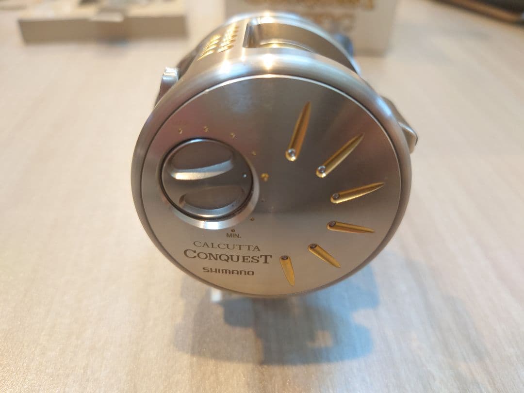 リール SHIMANO CALCUTTA CONQUEST 200DC