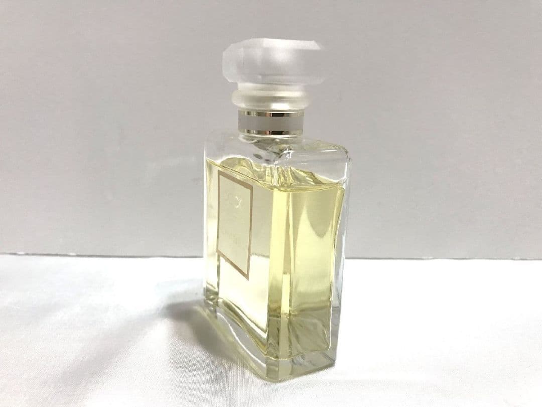 香水 ■ シャネル CHANEL ■ ココ マドモアゼル EDP 50ml