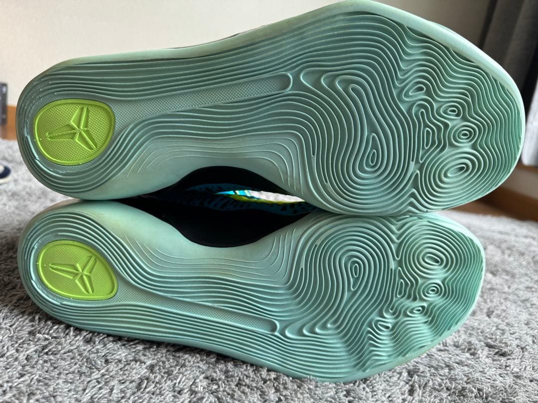 Nike Kobe 9 バスケットシューズ