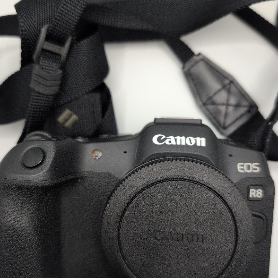 Canon EOS R8 ミラーレスカメラ