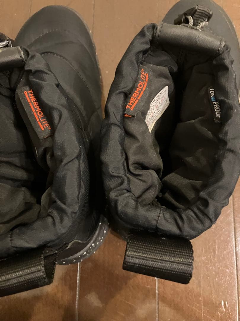 ノースフェイス　ブーツ　emmiコラボ