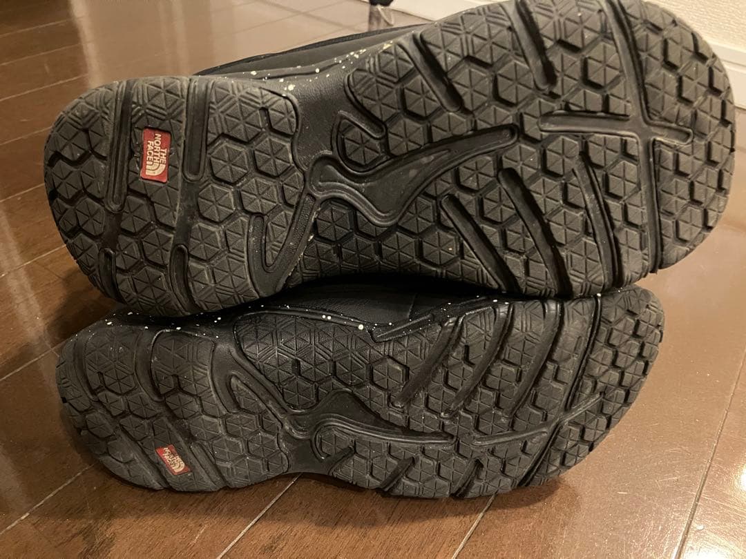 ノースフェイス　ブーツ　emmiコラボ