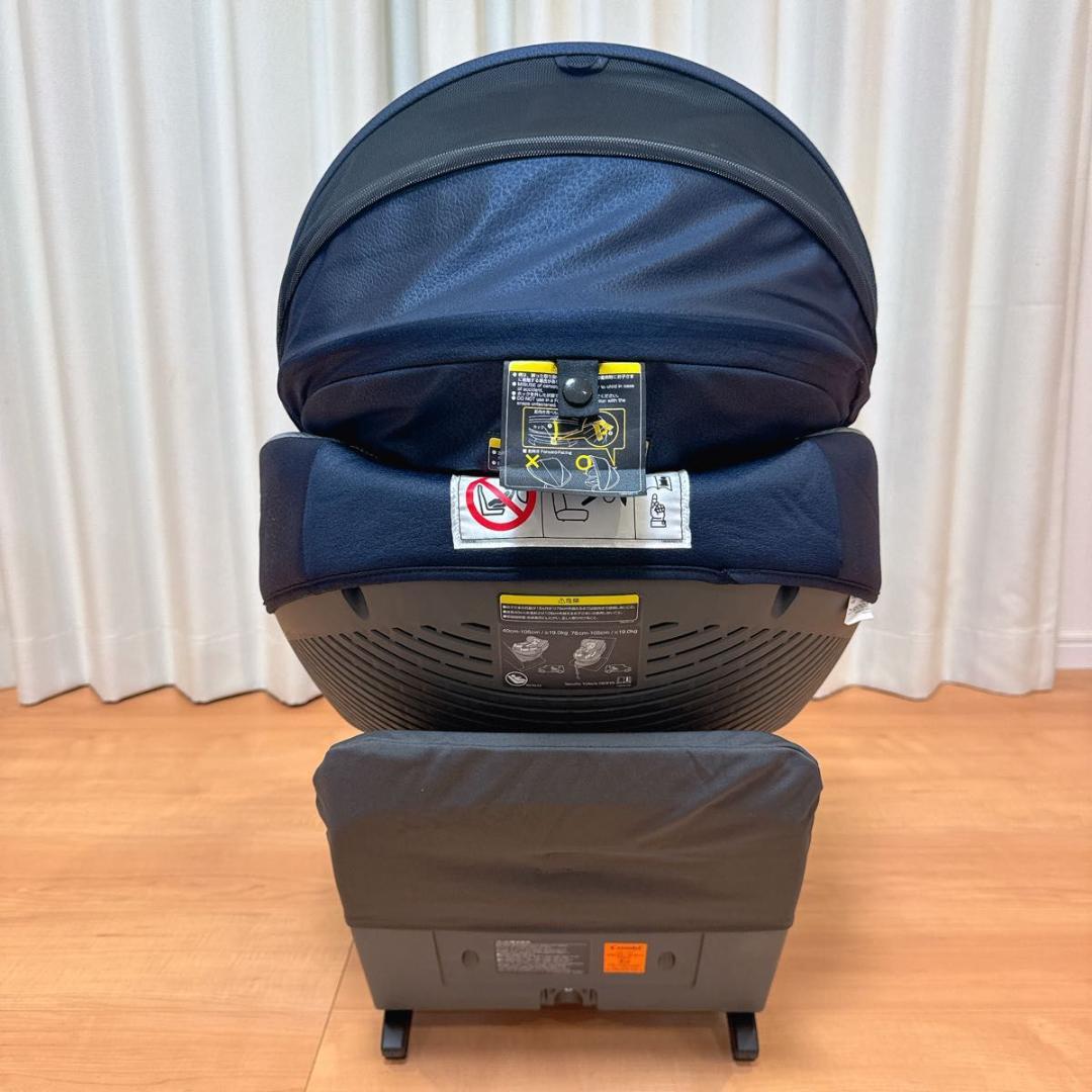Combi チャイルドシート THE S Air ISOFIX ZB-690